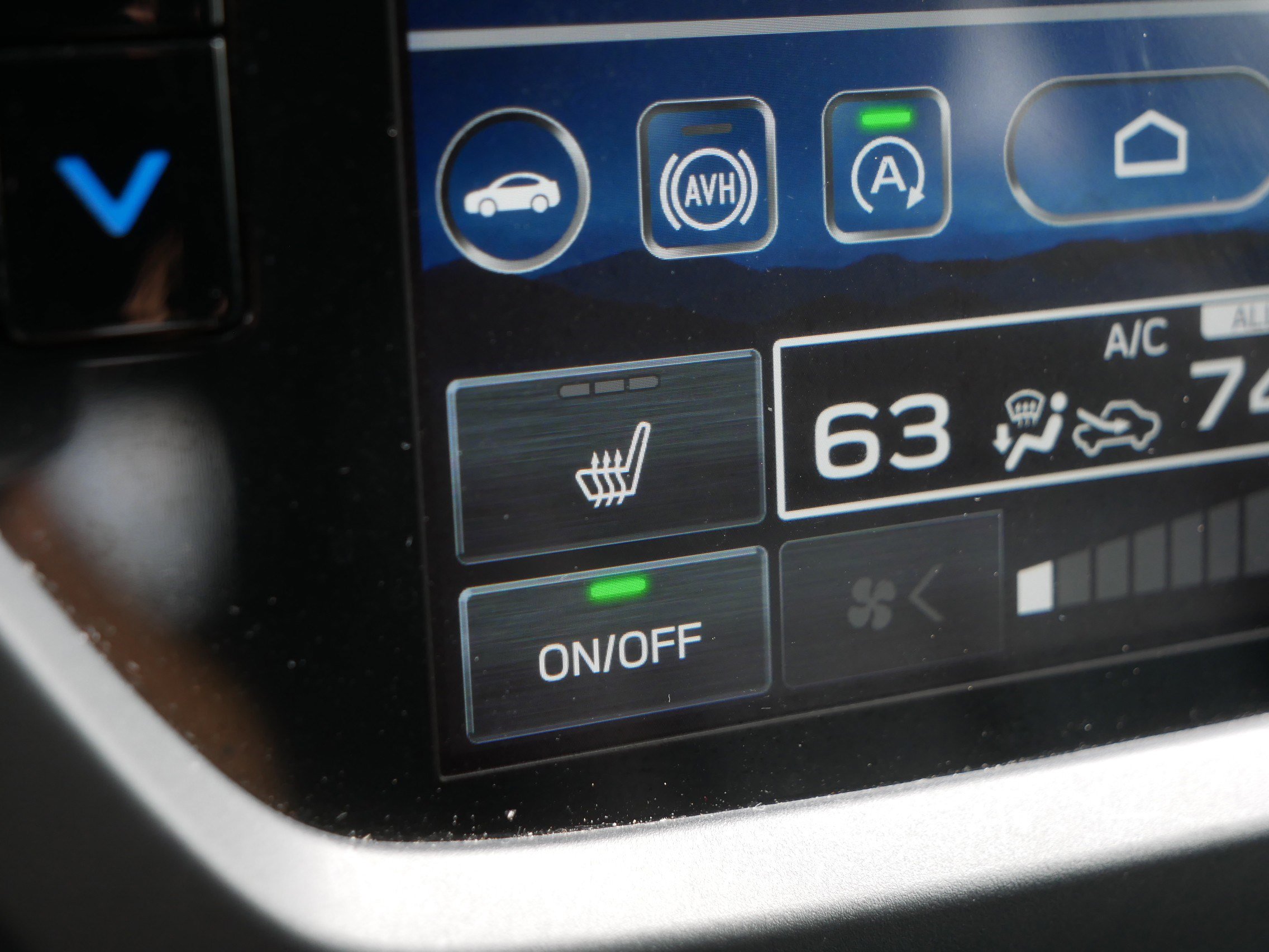 Certified 2025 Subaru Forester Premium AWD/4WD image 27