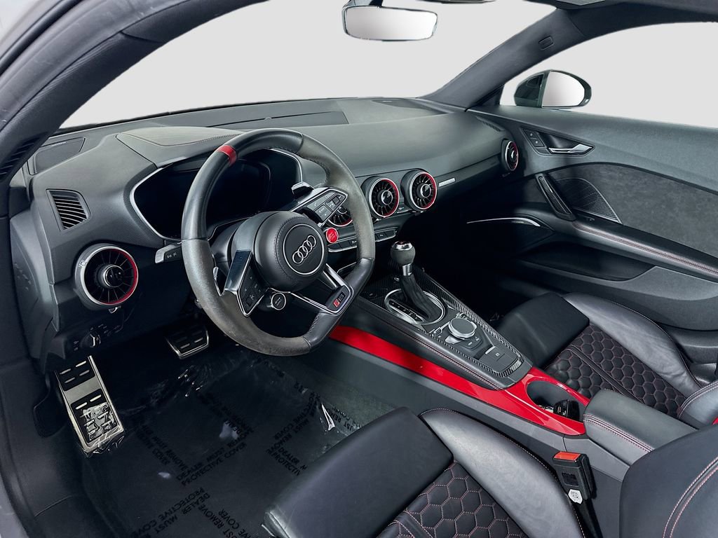 Used 2019 Audi TT RS w/ Technology Package image 4