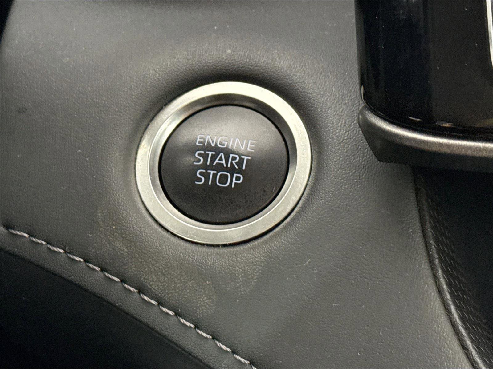 Certified 2025 Toyota Highlander LE FWD image 20