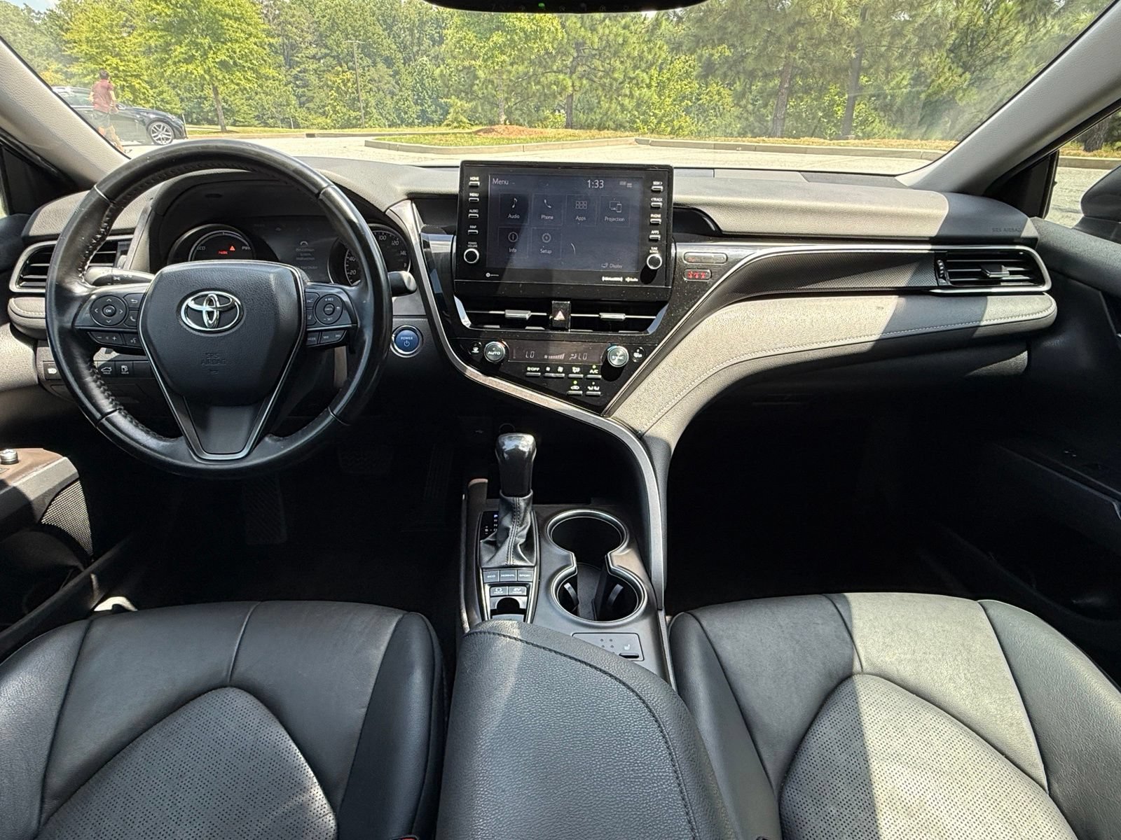 Used 2021 Toyota Camry XSE FWD image 15