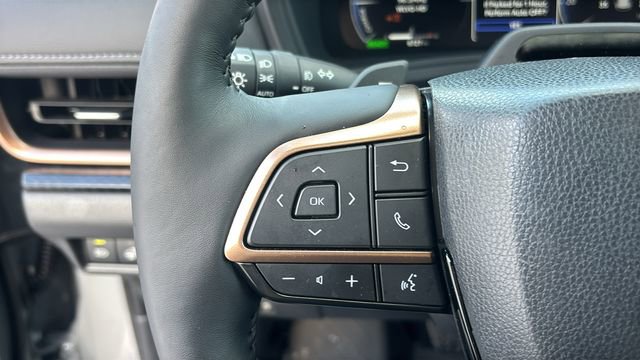 Used 2025 Toyota Grand Highlander AWD Hybrid image 19