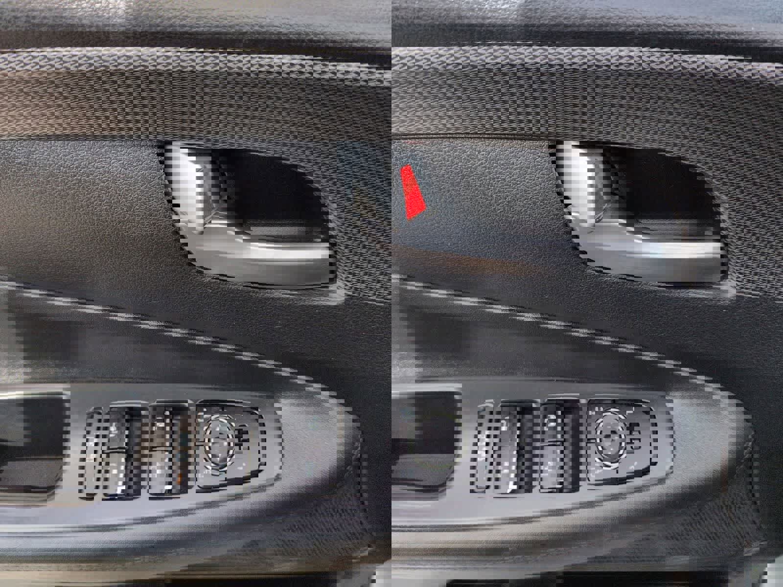 Used 2020 Hyundai Santa Fe SEL image 15