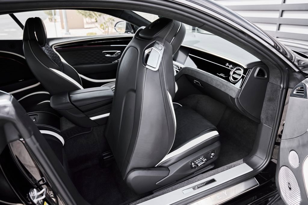 Used 2025 Bentley Continental GT Speed AWD/4WD image 38