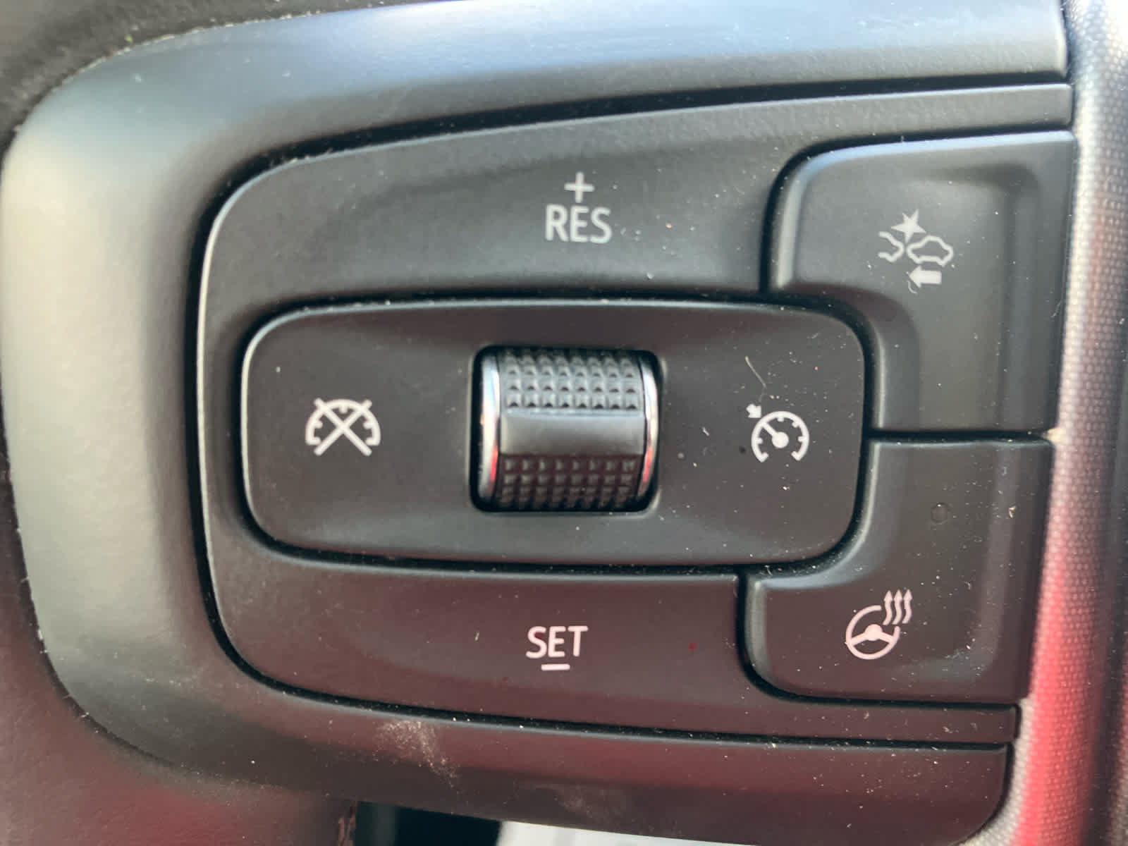 Used 2025 GMC Sierra 1500 SLE AWD/4WD image 19