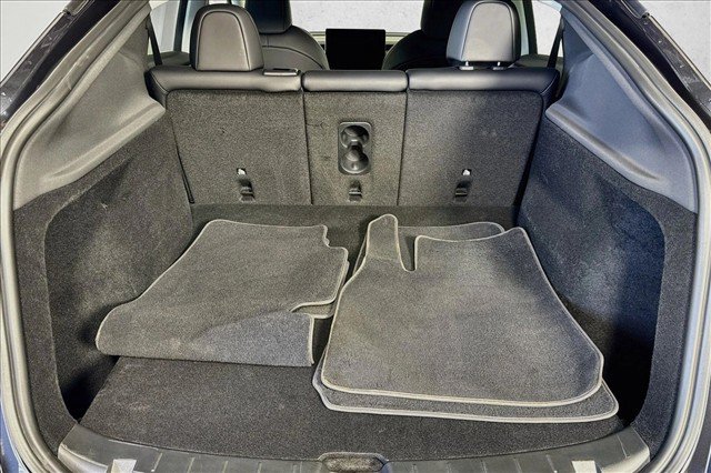 Used 2026 Tesla Model Y AWD image 22