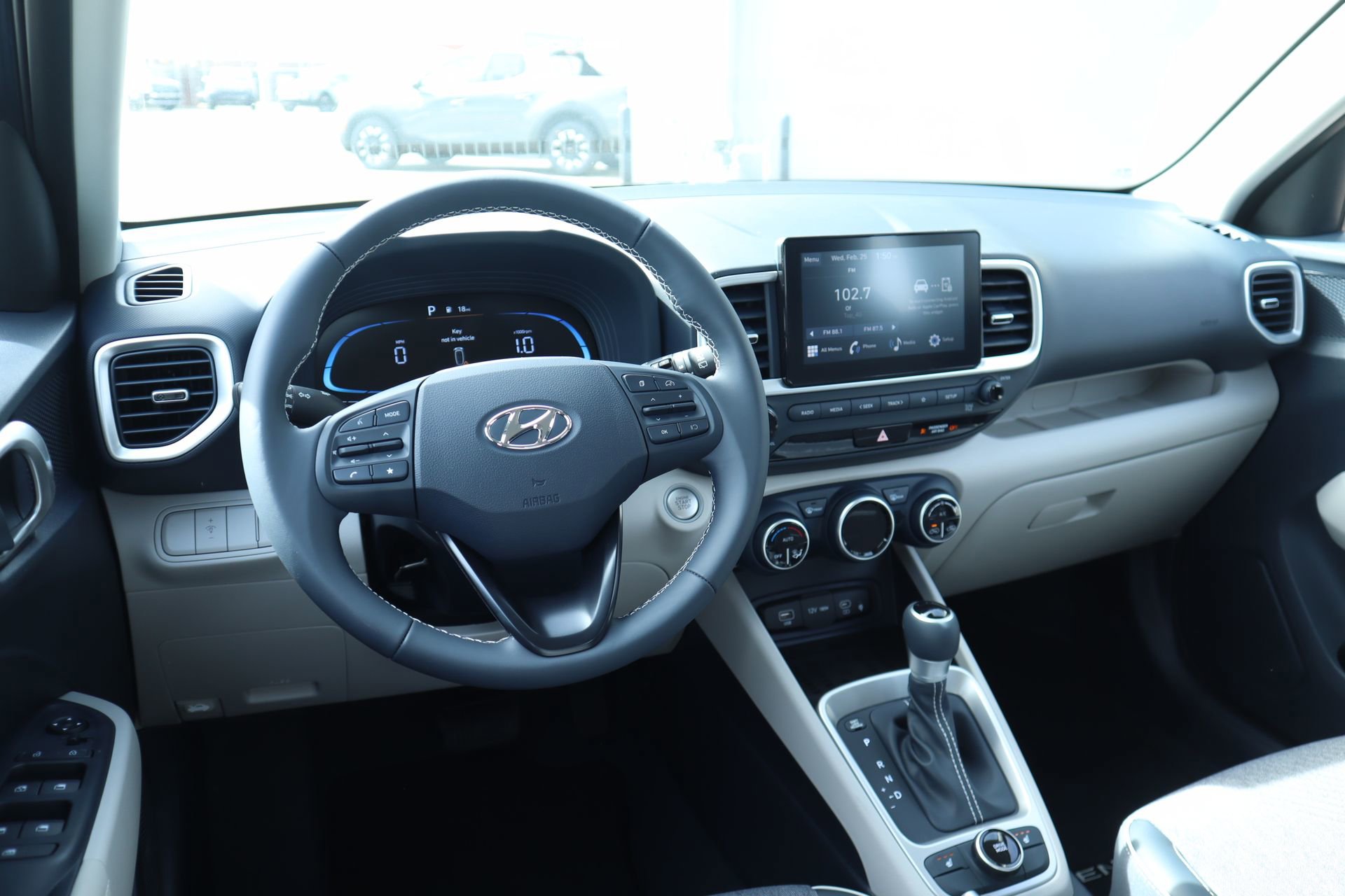 New 2026 Hyundai Venue SEL image 2