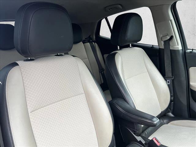 Used 2019 Buick Encore Preferred image 24