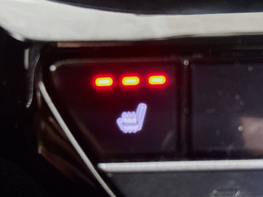 Used 2022 Honda Civic EX image 12