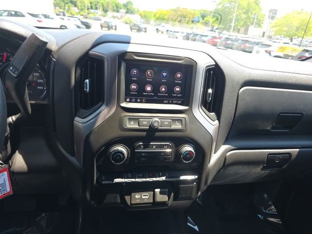 Used 2021 Chevrolet Silverado 1500 Custom Trail Boss AWD/4WD image 22