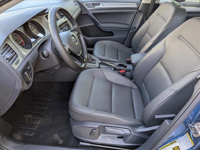 Used 2015 Volkswagen Golf S FWD image 15