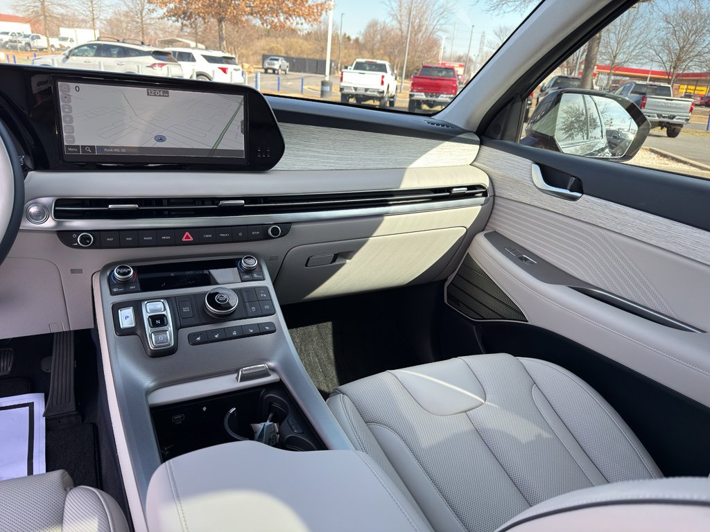 Used 2025 Hyundai Palisade Calligraphy image 27