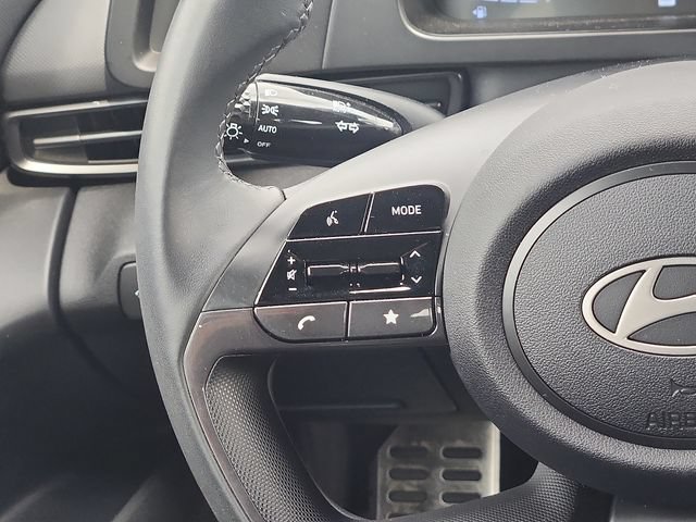 Used 2025 Hyundai Elantra Sport w/ Cargo Package FWD image 16
