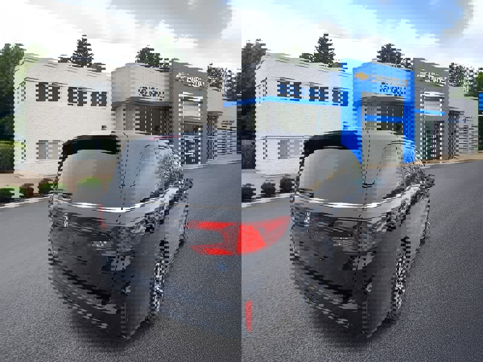 Used 2025 Honda Odyssey EX-L image 4