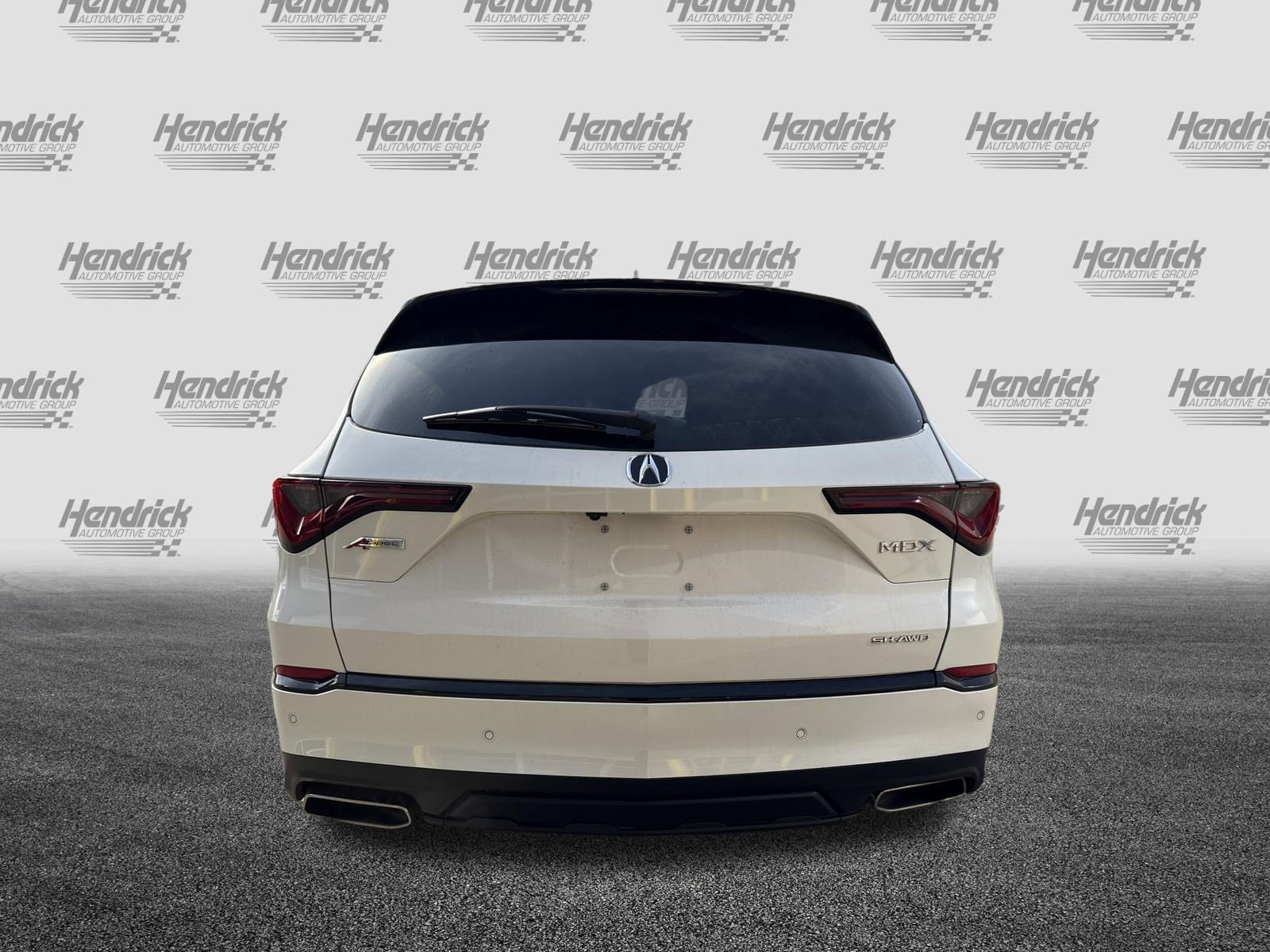 Used 2025 Acura MDX A-Spec image 9