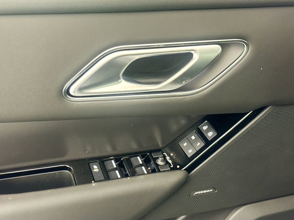 New 2026 Land Rover Range Rover Velar S image 16