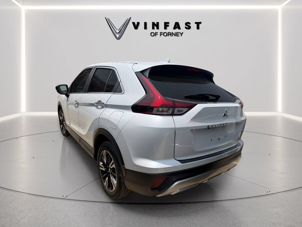 Used 2023 Mitsubishi Eclipse Cross SE AWD/4WD image 2