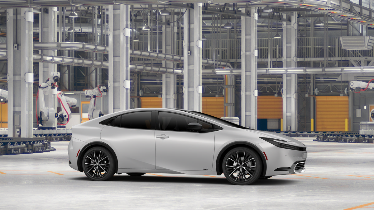 New 2027 Toyota Prius Limited AWD/4WD image 15