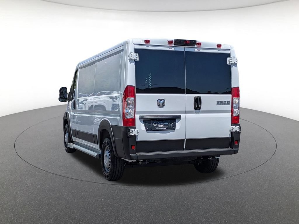 Used 2025 RAM ProMaster 2500 w/ U-Haul Equipment Group FWD image 7