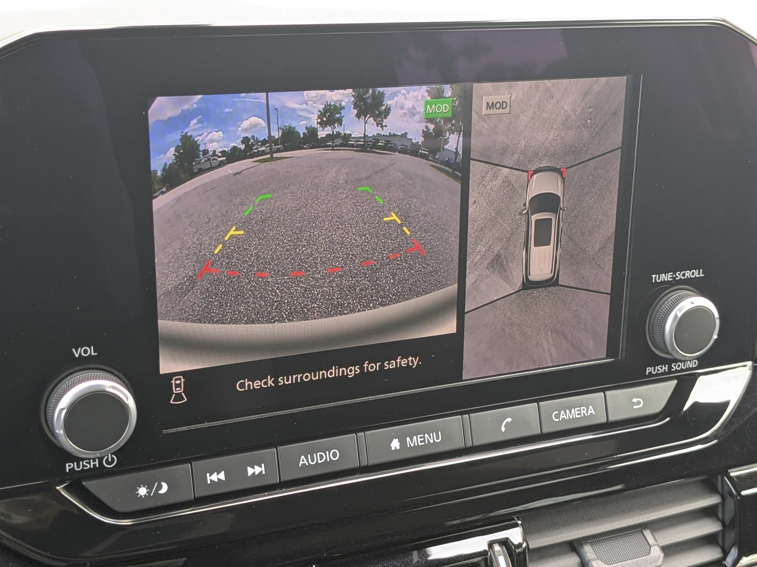 Used 2025 Nissan Pathfinder Rock Creek image 19