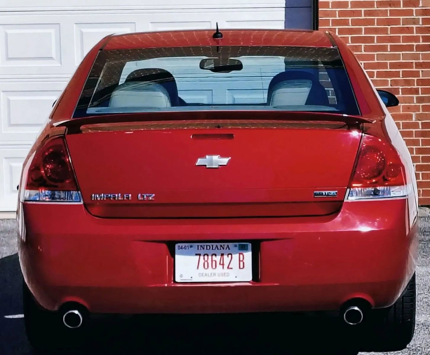 Used 2013 Chevrolet Impala LTZ FWD image 10
