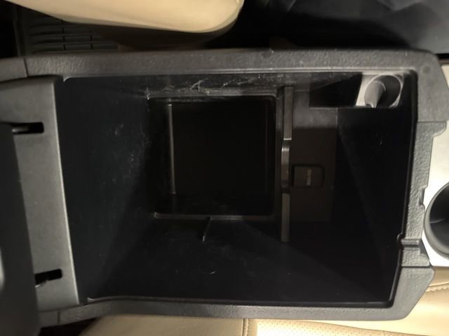 Used 2019 Toyota 4Runner SR5 Premium image 33