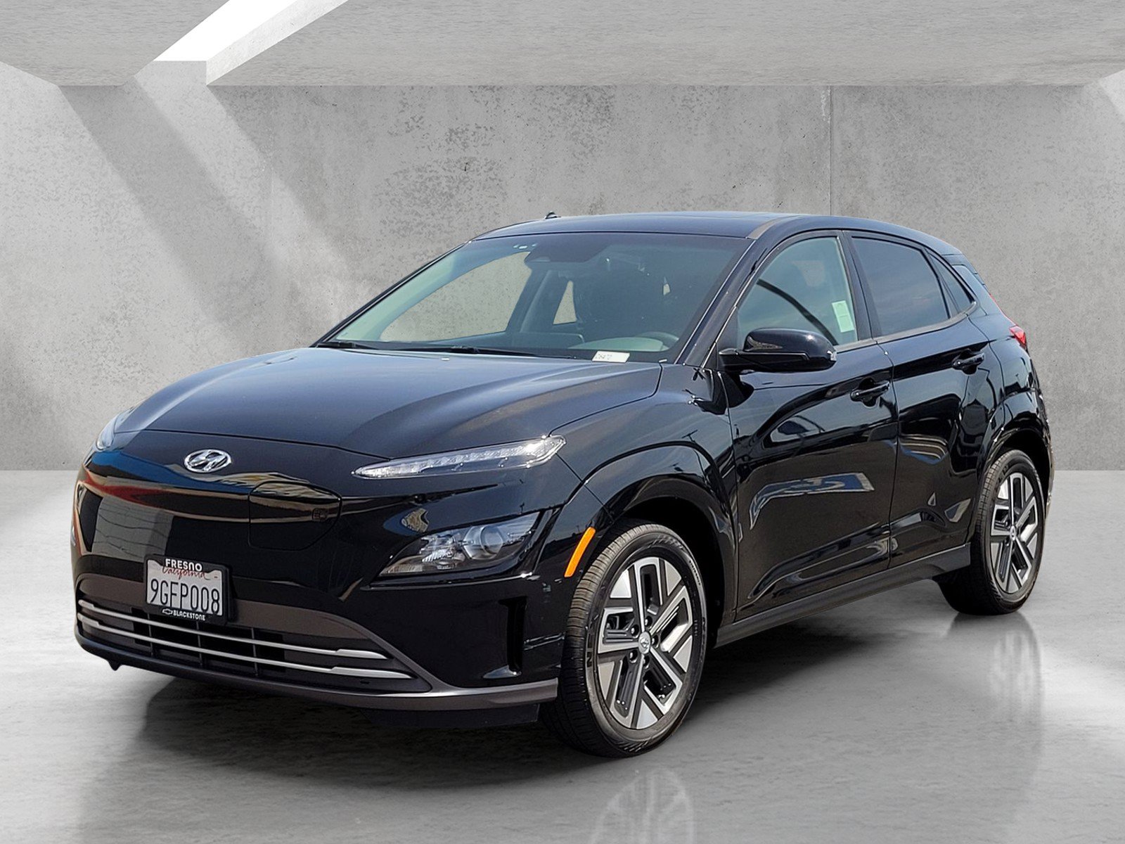 Used 2023 Hyundai Kona SEL FWD image 8
