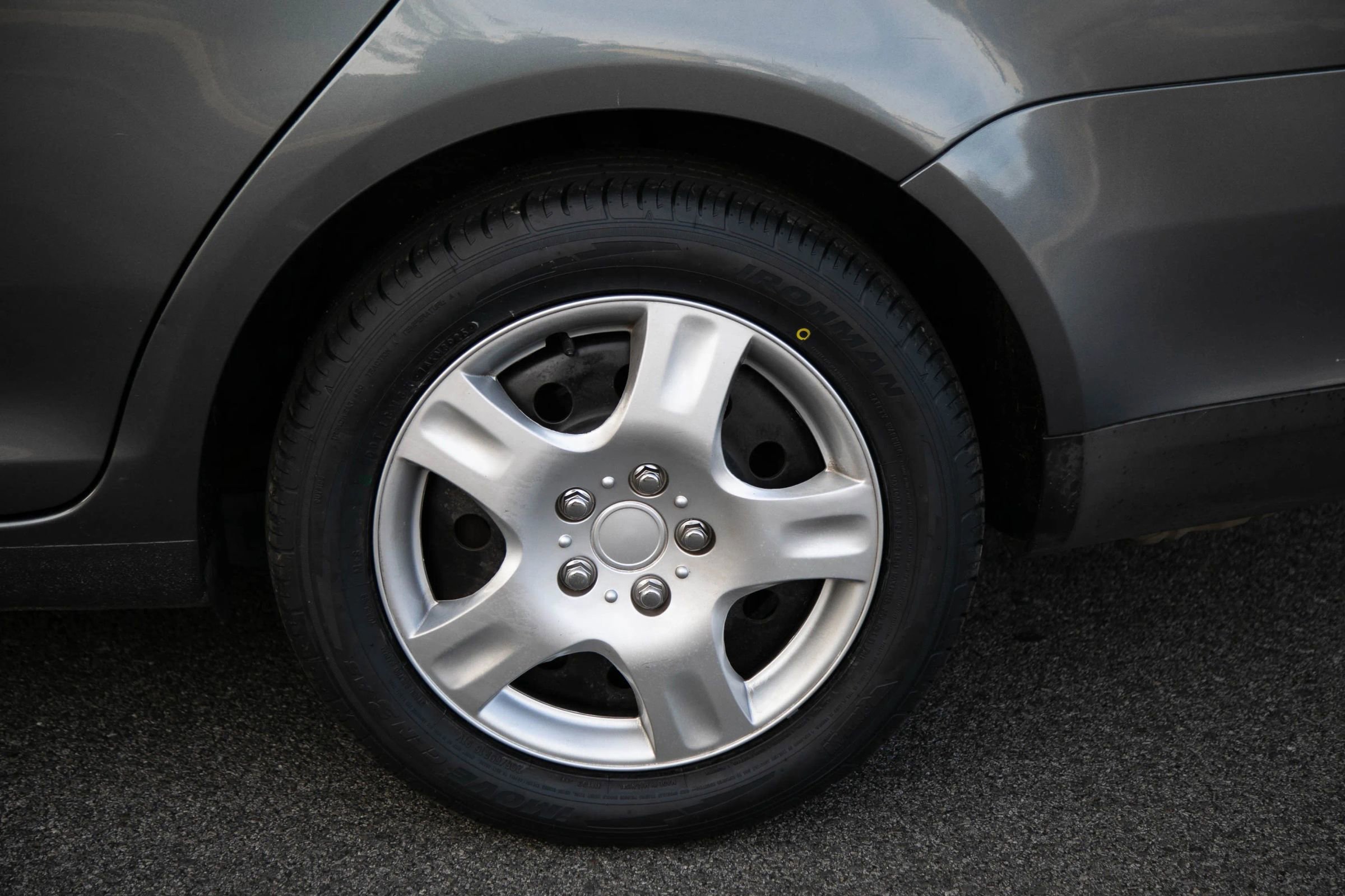 Used 2008 Volkswagen Jetta S image 12