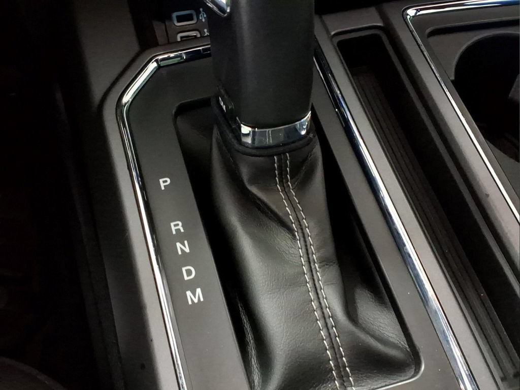 Used 2019 Ford F150 XLT w/ Equipment Group 302A Luxury AWD/4WD image 14