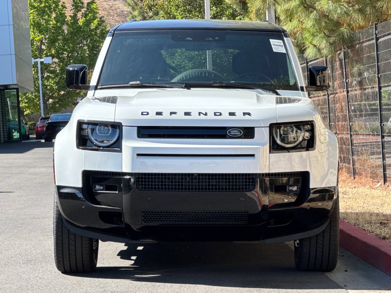 New 2026 Land Rover Defender 130 V8 AWD/4WD image 9