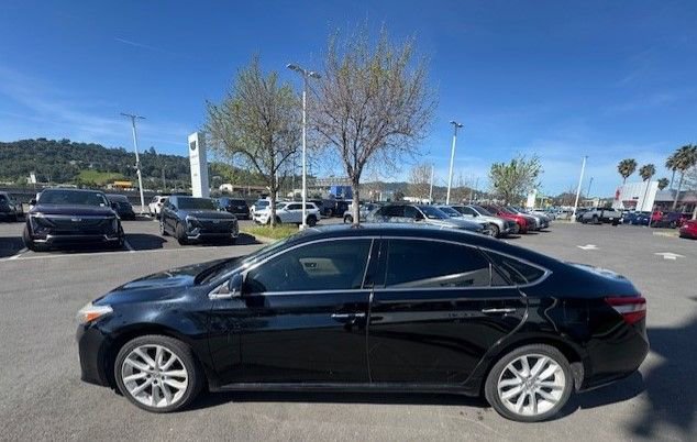 Used 2013 Toyota Avalon XLE Touring image 5