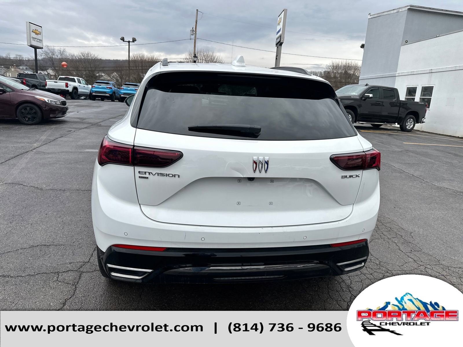 Used 2025 Buick Envision Sport Touring AWD/4WD image 4