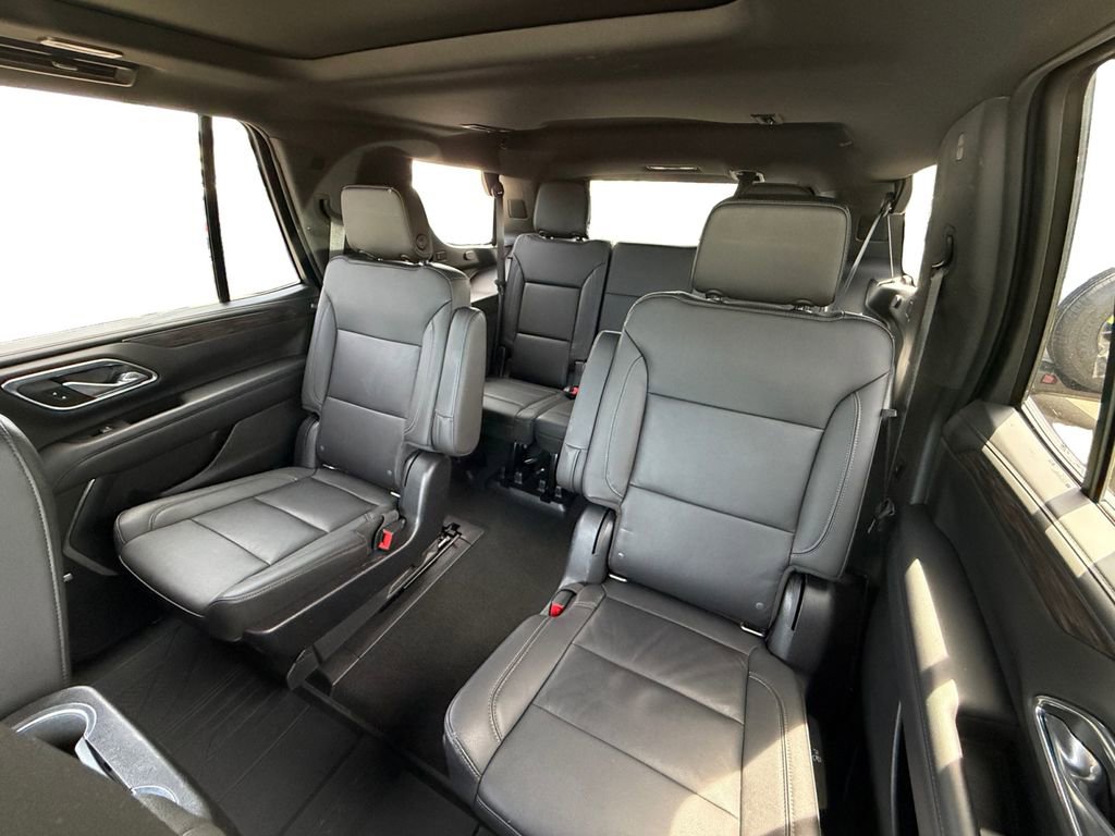 Used 2022 Chevrolet Tahoe Z71 w/ Off-Road Capability Package AWD/4WD image 28