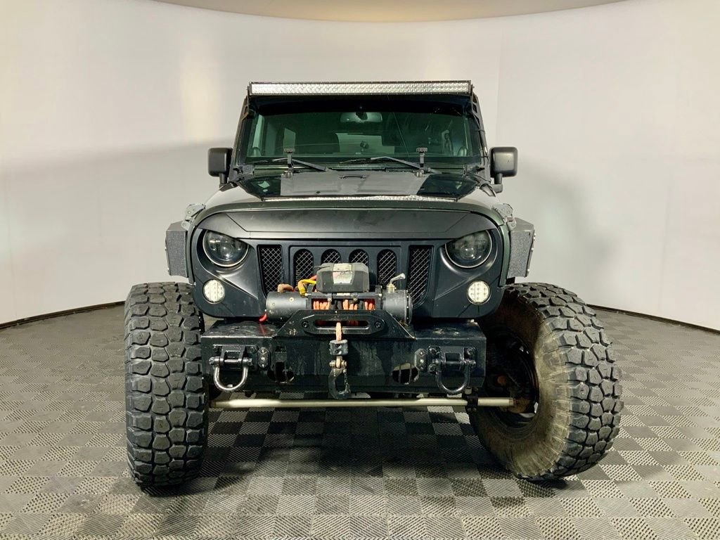 Used 2011 Jeep Wrangler Unlimited Sport image 3