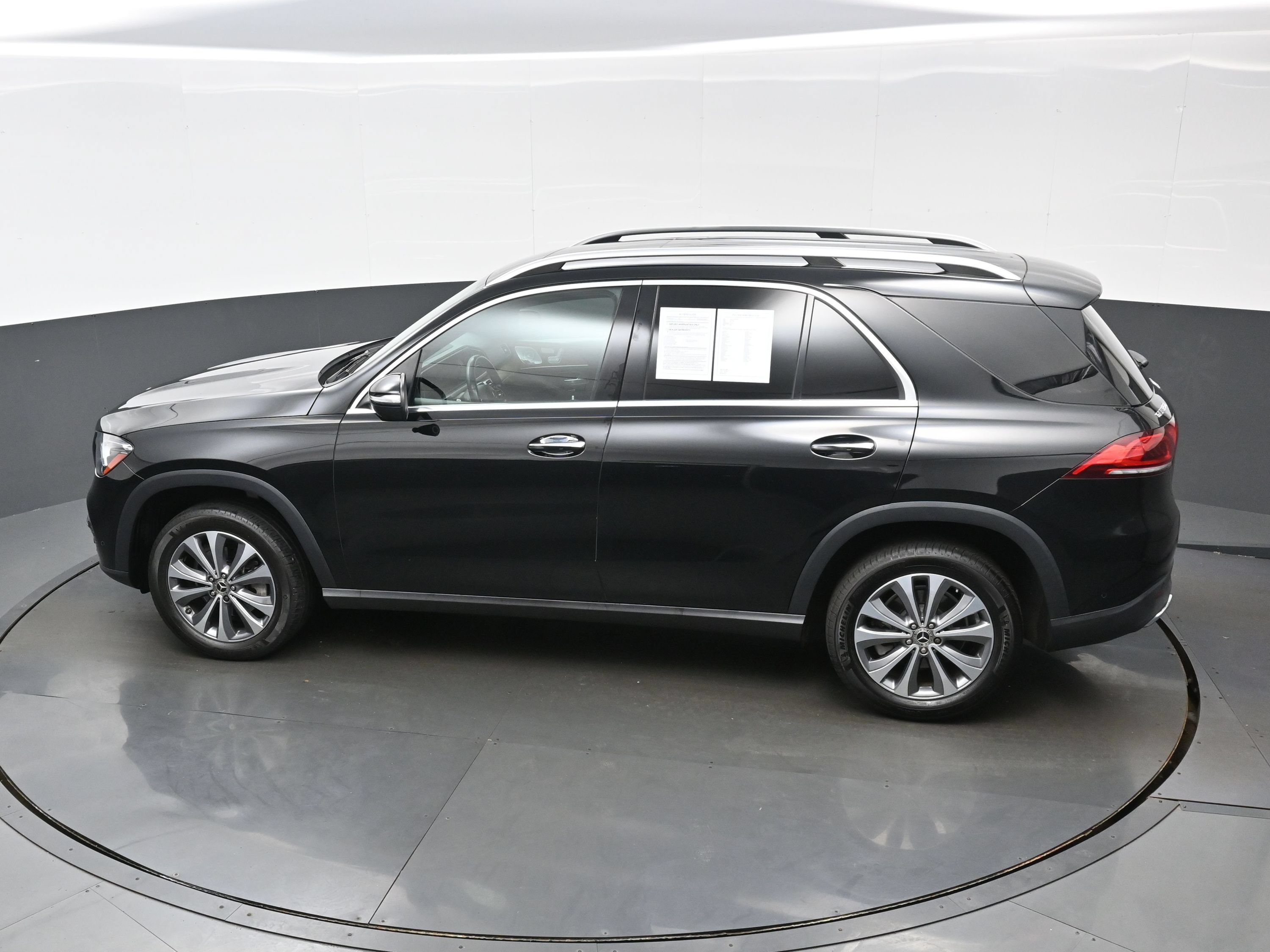 Used 2021 Mercedes-Benz GLE 350 w/ Premium Package image 37