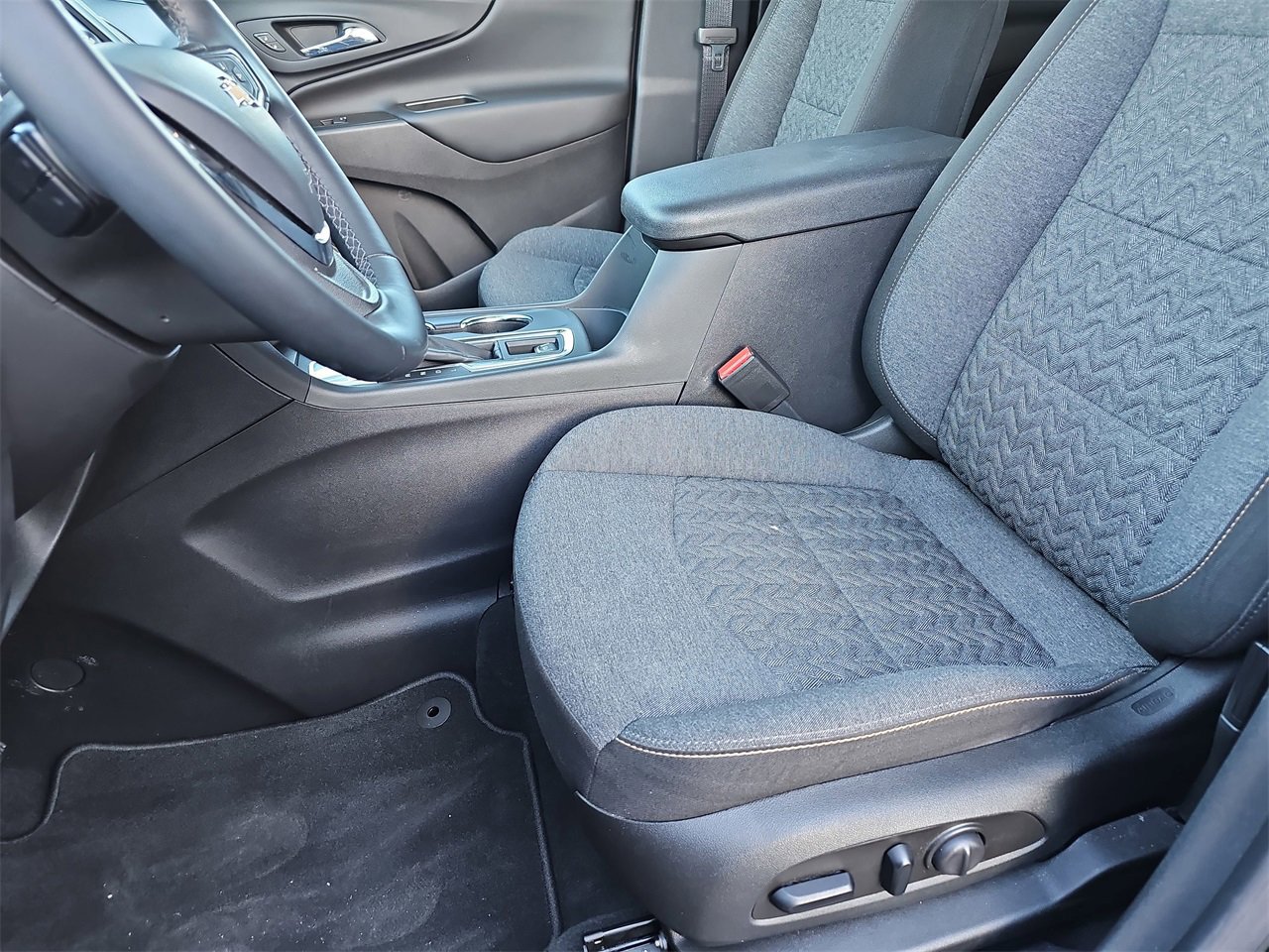 Certified 2024 Chevrolet Equinox LT image 15