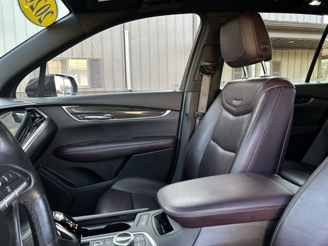 Used 2020 Cadillac XT6 Premium Luxury image 33