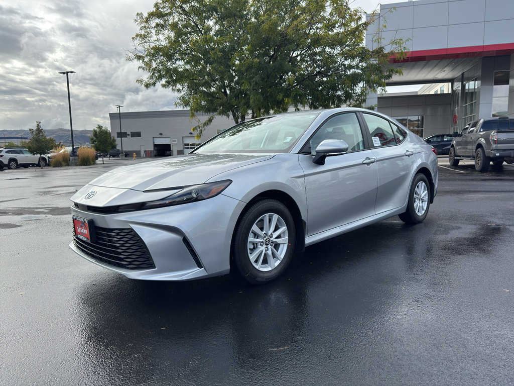 New 2026 Toyota Camry LE image 5