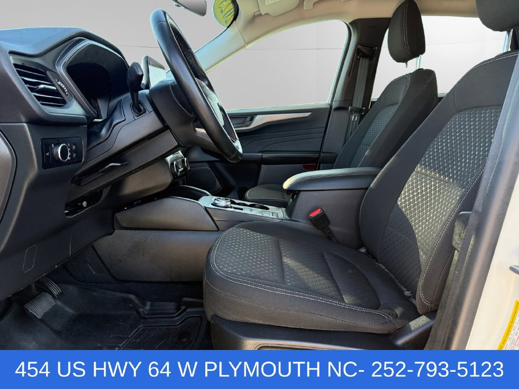 Used 2023 Ford Escape Active FWD image 9