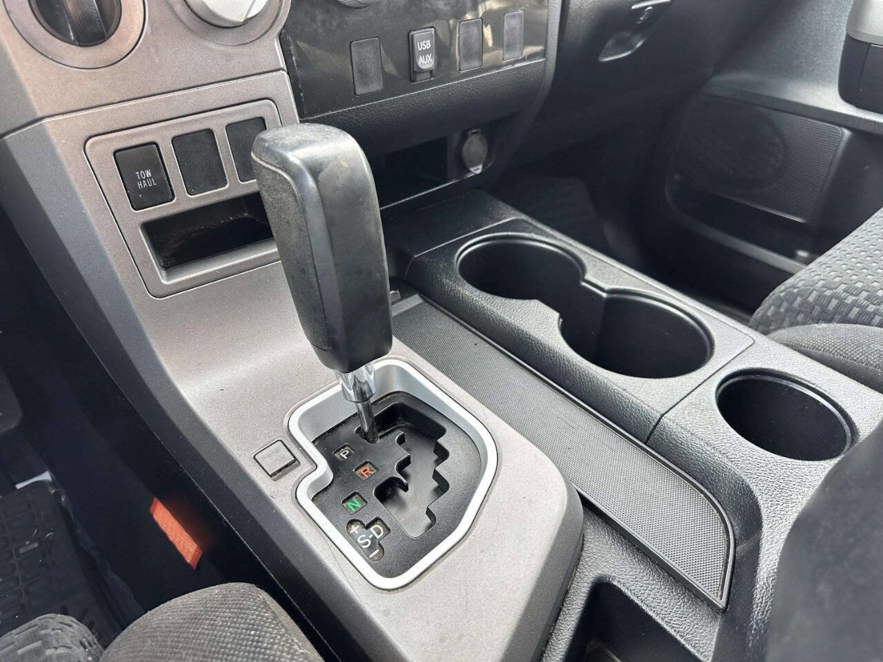 Used 2012 Toyota Tundra 4x4 Double Cab w/ TRD Off-Road Pkg image 28