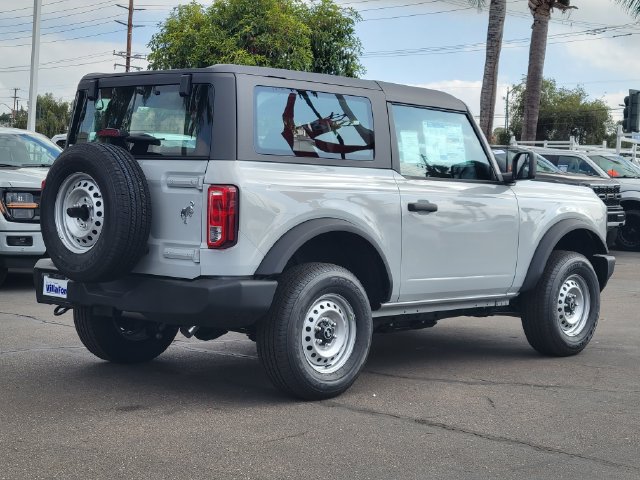 New 2026 Ford Bronco 2-Door AWD/4WD image 2