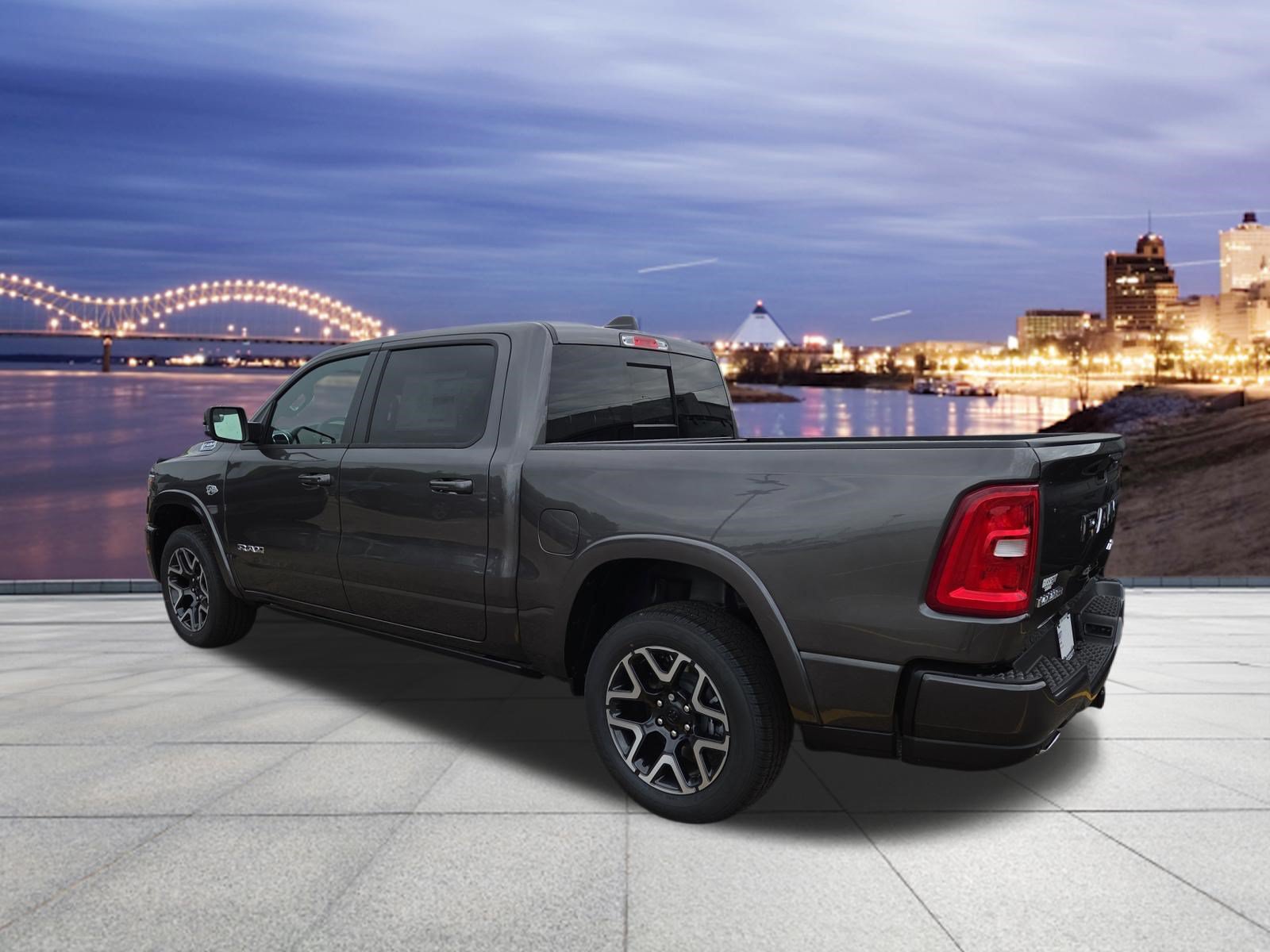 New 2026 RAM 1500 Laramie AWD/4WD image 3
