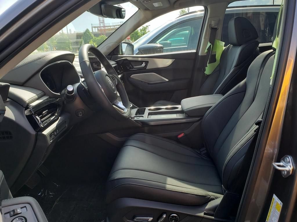 New 2026 Acura MDX SH-AWD image 10