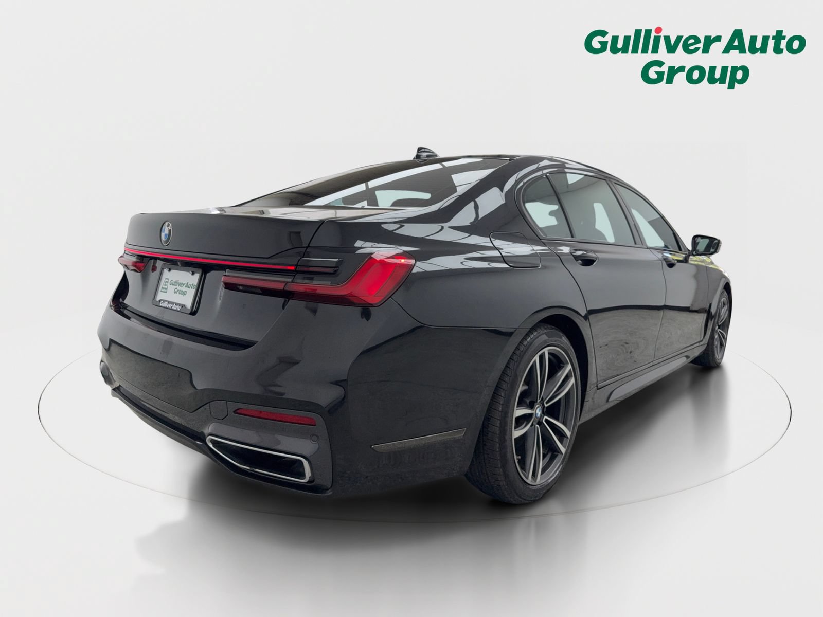 Used 2020 BMW 740i xDrive w/ M Sport Package AWD/4WD image 8