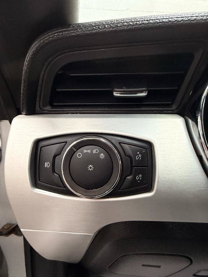 Used 2016 Ford Mustang Premium RWD image 19
