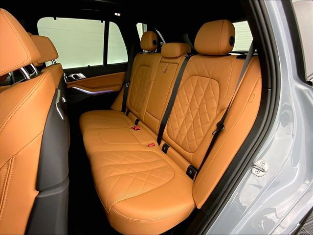 Used 2025 BMW X5 M60i image 26