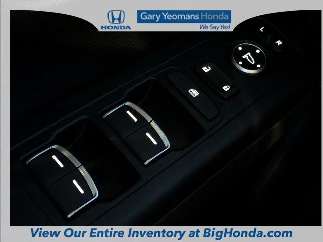 Used 2025 Honda CR-V Sport Touring image 27
