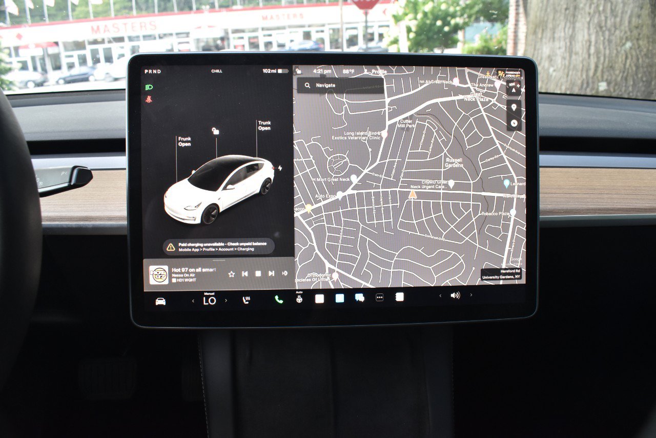 Used 2023 Tesla Model 3 Standard Range RWD image 25