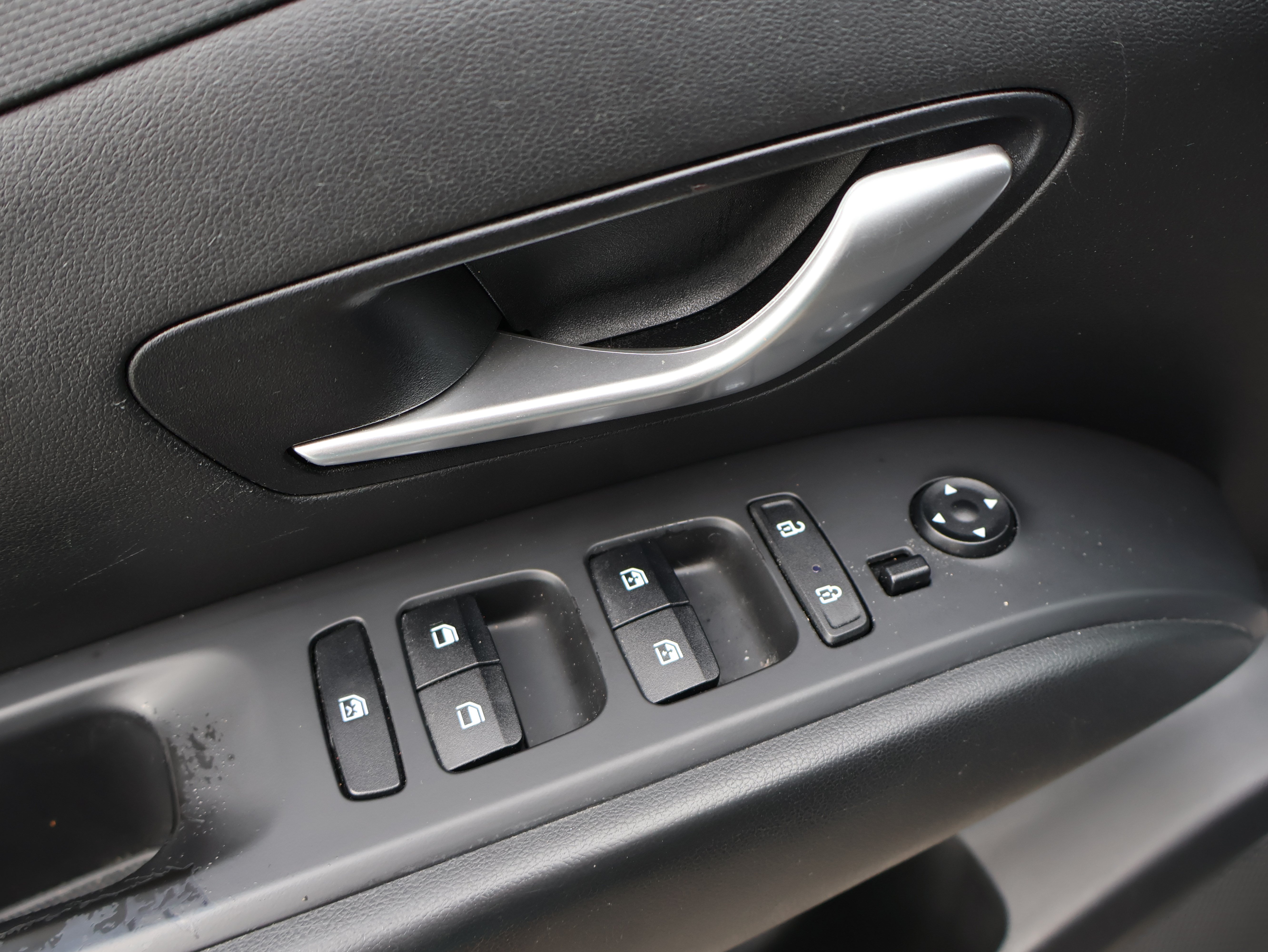 Used 2022 Hyundai Tucson SEL AWD/4WD image 32