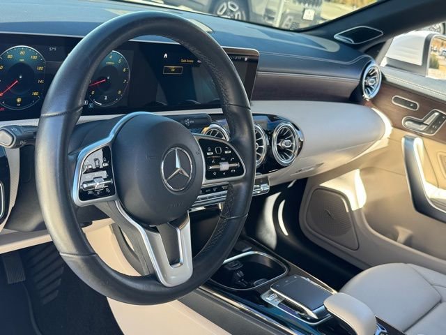 Used 2020 Mercedes-Benz CLA 250 image 19