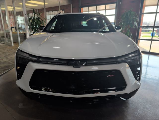 Certified 2024 Chevrolet Blazer EV RS image 2
